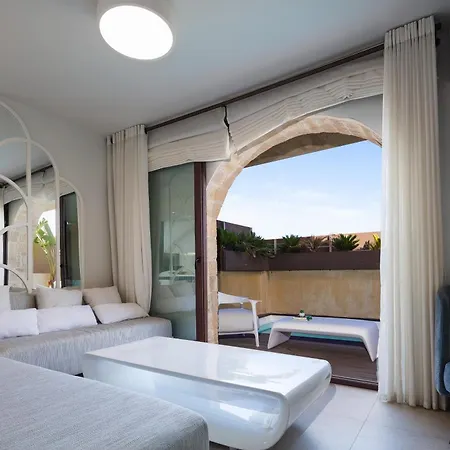 Nayana Villa